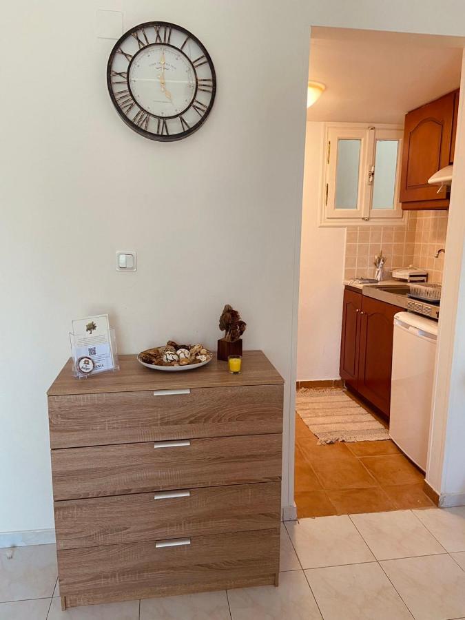 Filoxenia Apartments Mytilene Exterior photo
